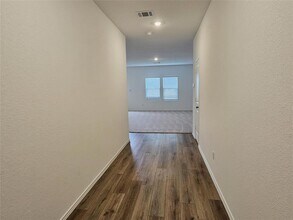 414 Bass Dr in Bastrop, TX - Building Photo - Building Photo