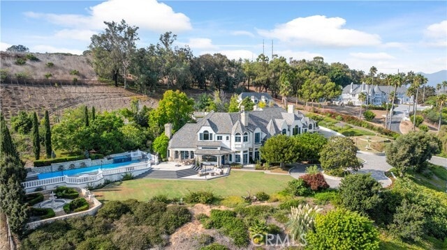 property at 31541 Peppertree-Bend