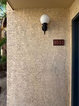 1201 S McClintock Dr in Tempe, AZ - Building Photo
