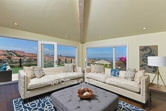 5695 Rutgers Rd in San Diego, CA - Building Photo - Building Photo