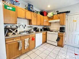 3 Alcott St in Boston, MA - Building Photo