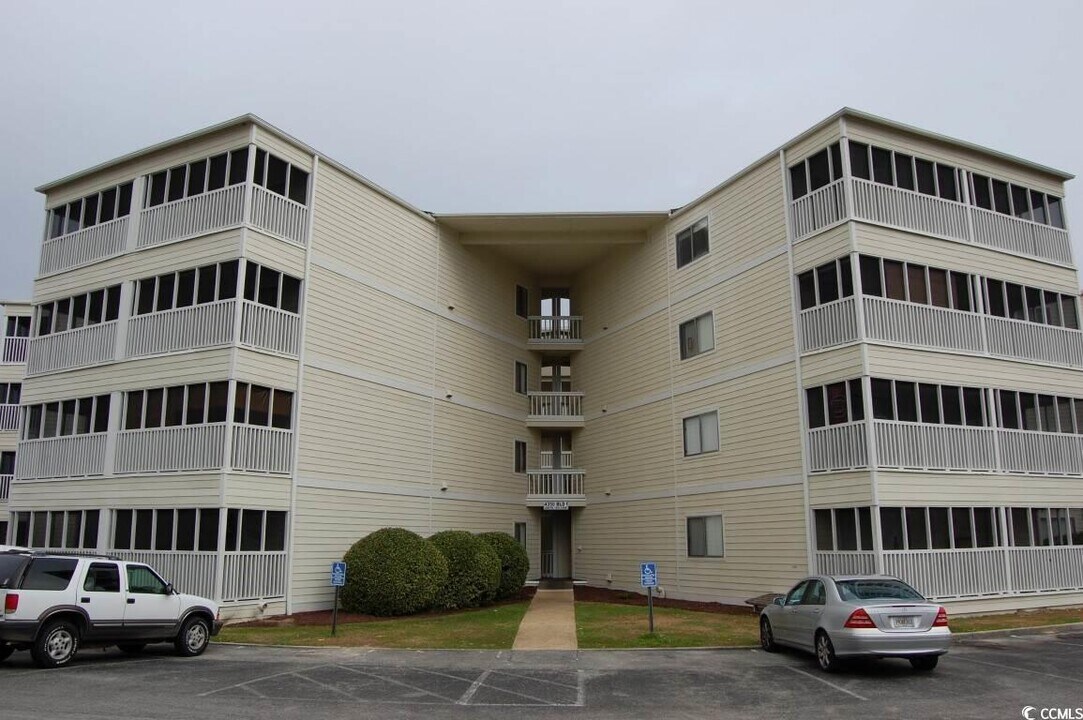 4350 Intercoastal Dr in Little River, SC - Building Photo