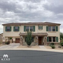 2433 W Horsetail Trail in Phoenix, AZ - Building Photo