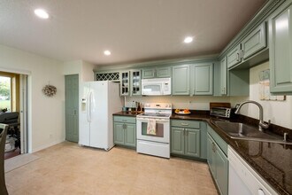 1040 Arezzo Cir in Boynton Beach, FL - Building Photo - Building Photo