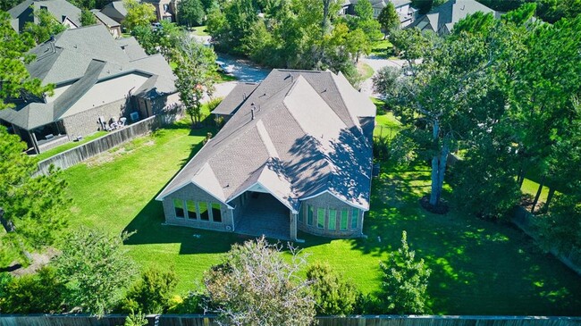 106 Ballantyne Ct in Montgomery, TX - Building Photo - Building Photo
