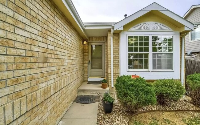 4105 S Himalaya Way in Aurora, CO - Building Photo - Building Photo