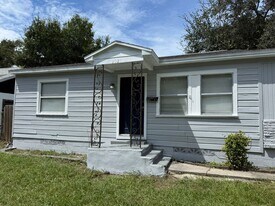 2021 10th St S in St. Petersburg, FL - Building Photo