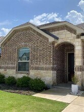5908 Pensby Dr in Celina, TX - Building Photo - Building Photo