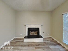 723 River Valley Dr in Jonesboro, GA - Building Photo - Building Photo