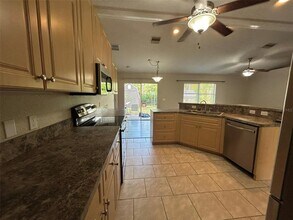 5479 Gannaway St in North Port, FL - Building Photo - Building Photo