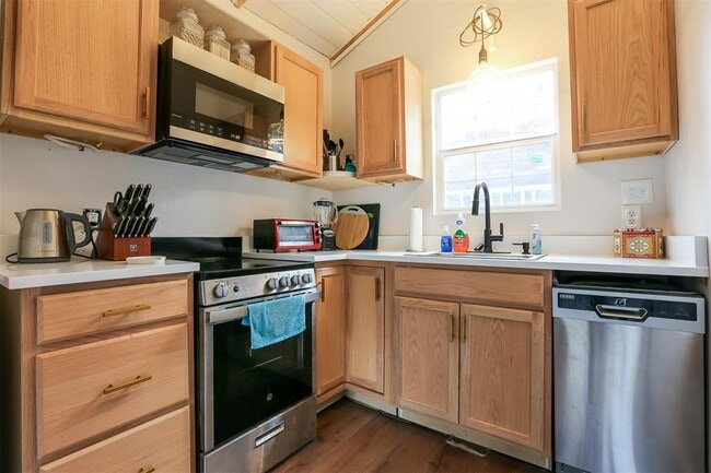 308 E 32nd St in Austin, TX - Building Photo - Building Photo