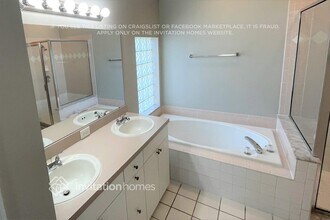 19320 Garden Quilt Cir in Lutz, FL - Building Photo - Building Photo