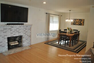 2913 Kerria Way in Sacramento, CA - Foto de edificio - Building Photo