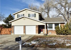 9165 W 74th Ave in Arvada, CO - Building Photo