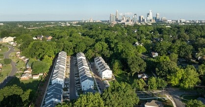 Townes at Five Points in Charlotte, NC - Building Photo - Building Photo
