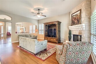 30617 Chi Chi Dr in Georgetown, TX - Building Photo - Building Photo