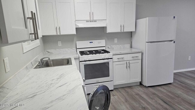 1700 NJ-37 in Toms River, NJ - Building Photo - Building Photo