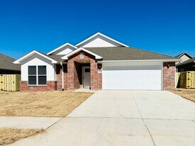 2150 Tallgrass Ter in Centerton, AR - Building Photo