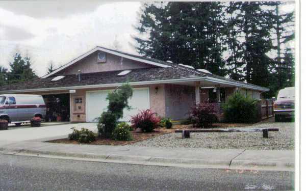 11620 46th Ave NE in Marysville, WA - Building Photo