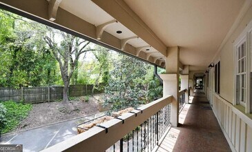 655 E Campus Rd in Athens, GA - Building Photo - Building Photo