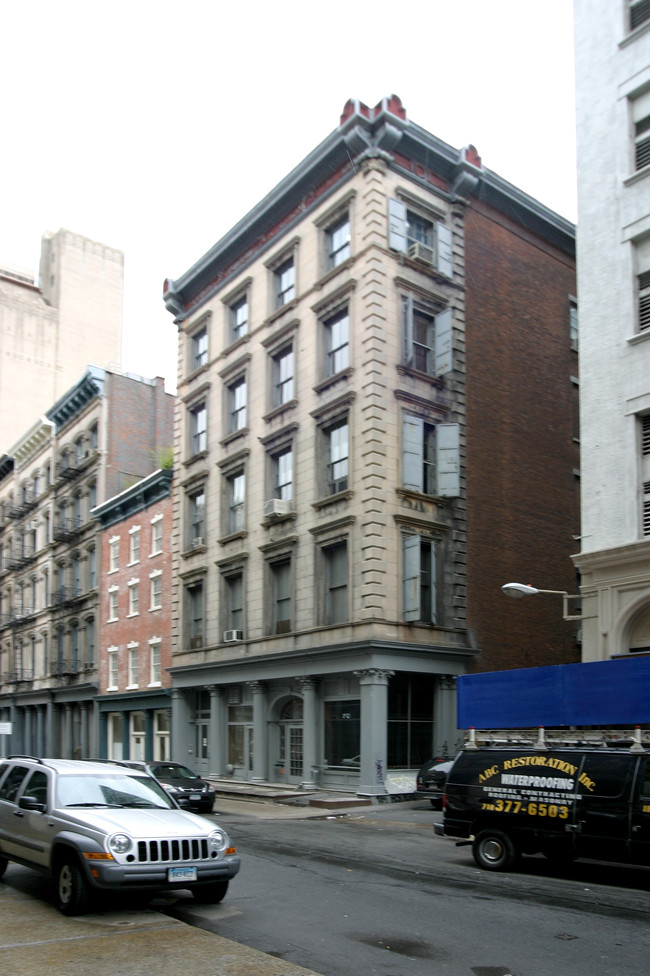 70-72 Franklin St in New York, NY - Building Photo - Building Photo