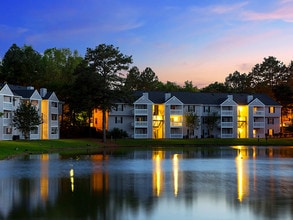 Lakestone in Birmingham, AL - Building Photo - Building Photo