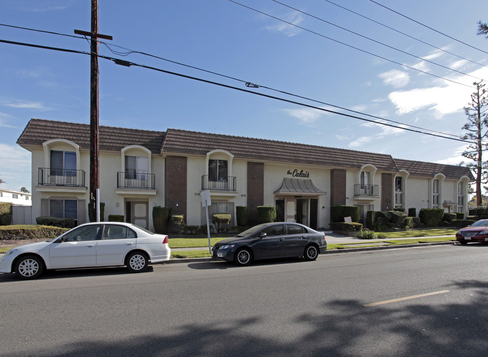 The Calais in Garden Grove, CA - Foto de edificio