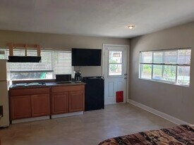4728 Mendoza Ave, Unit Studio in San Jose, CA - Building Photo