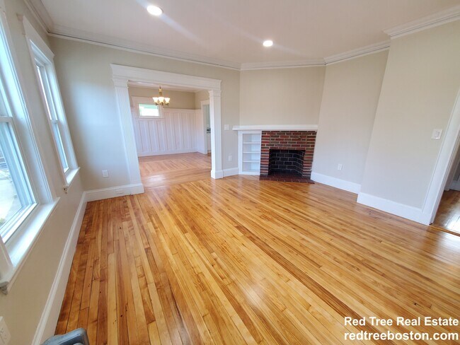 46 Concord Rd in Watertown, MA - Foto de edificio - Building Photo