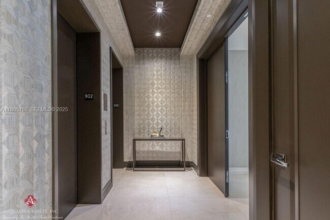 17749 Collins Ave in Sunny Isles Beach, FL - Building Photo - Building Photo