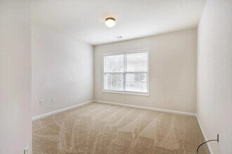 126 Jordan Crest Ct in Simpsonville, SC - Building Photo - Building Photo