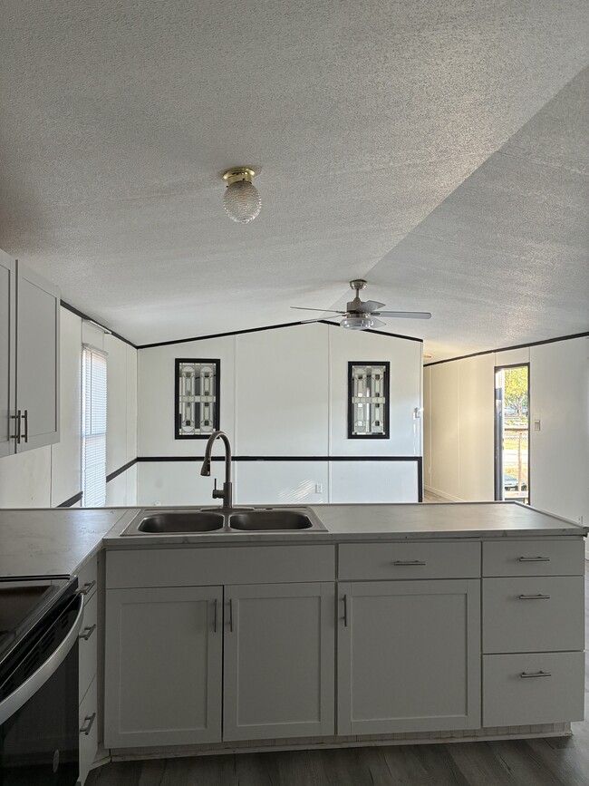 212 Quail Ridge Dr in Kyle, TX - Building Photo - Building Photo