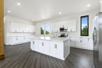 500 Richards Dr in Slidell, LA - Building Photo - Building Photo