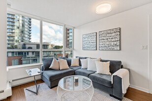 633 Abbott St, Unit SI ID1516259P in Vancouver, BC - Building Photo