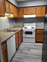 4151 S Semoran Blvd in Orlando, FL - Building Photo - Building Photo