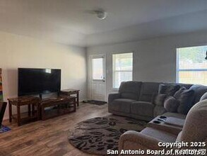 6411 Kendall Cv in Converse, TX - Building Photo - Building Photo