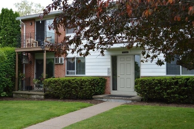 property at 7554 Victor Mendon Rd