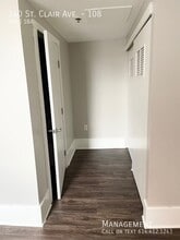 340 St Clair Ave in Columbus, OH - Foto de edificio - Building Photo