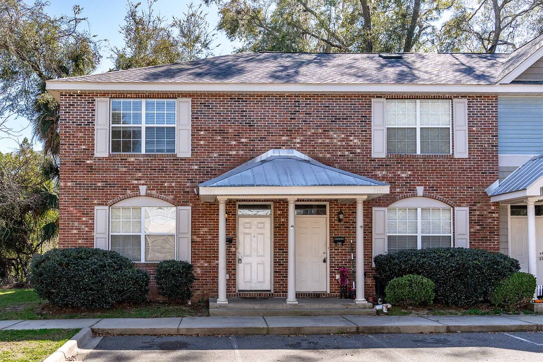 3693 Ivy Green Trail in Tallahassee, FL - Building Photo