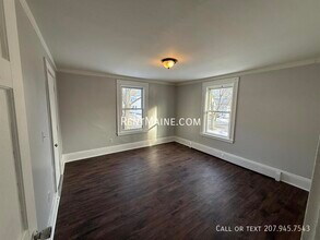 22 Birch St in Bangor, ME - Building Photo - Building Photo