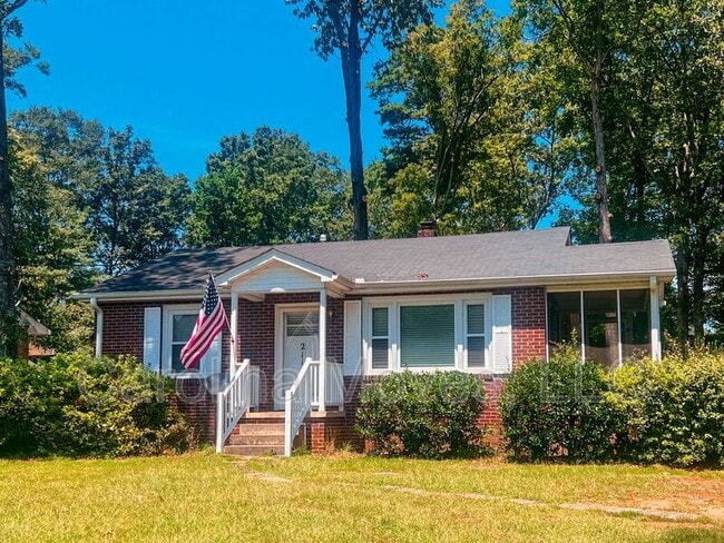 property at 211 N Pliney Cir