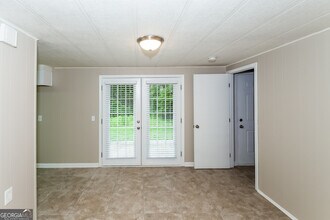 1101 Adrian Cir SW in Conyers, GA - Building Photo - Building Photo