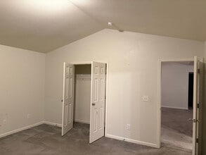 203 Walnut Crossing Dr in Whitsett, NC - Building Photo - Building Photo