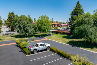 Tillerman Hills in Bakersfield, CA - Building Photo - Building Photo