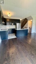 34 Clifford Cres in New Tecumseth, ON - Building Photo - Building Photo