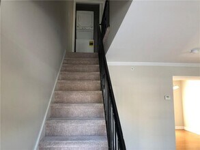 16 Villa Ct SE in Smyrna, GA - Building Photo - Building Photo