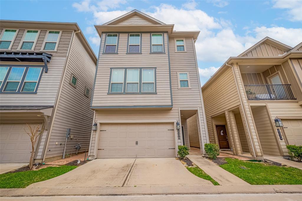 2126 Bauer Park Dr in Houston, TX - Building Photo