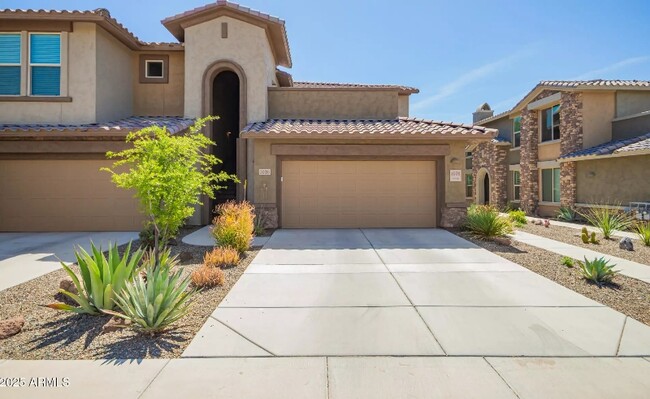 property at 2425 W Bronco Butte Trl