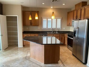 11825 Newport View St in Las Vegas, NV - Building Photo - Building Photo