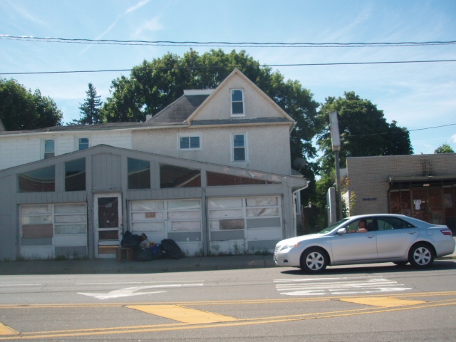 1104 North St in Endicott, NY - Building Photo - Building Photo